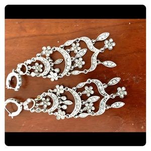 Chandelier earrings